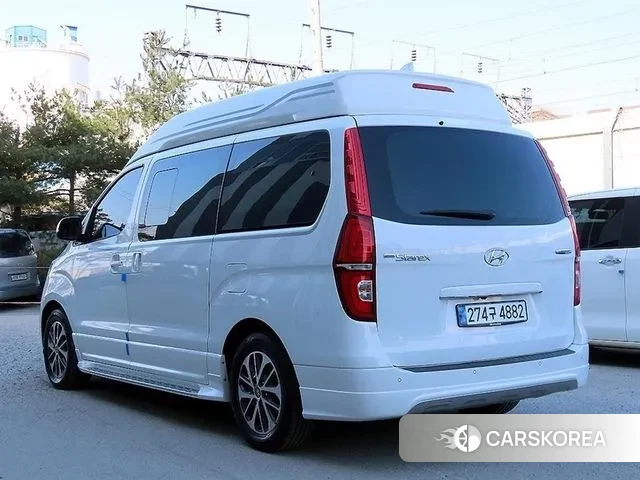Hyundai The New Grand Starex id 3748154 из Кореи 13
