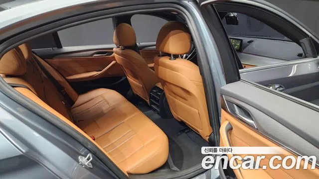 BMW 5 Series (G30) id 2731364 из Кореи 13