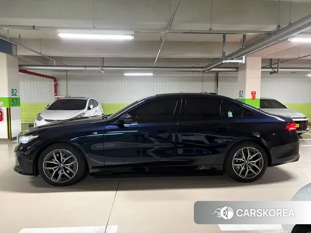 BMW i5 (G60) 2023 Синий из Кореи, фото 3