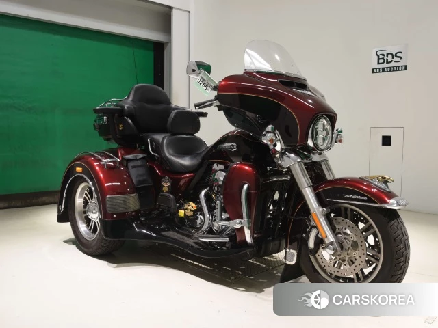 Harley-Davidson Electra Glide FLHTCUTG1690 2015 из Японии, фото 4