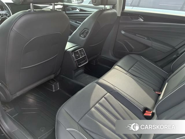 Volkswagen Passat id 4257954 из Китая 7