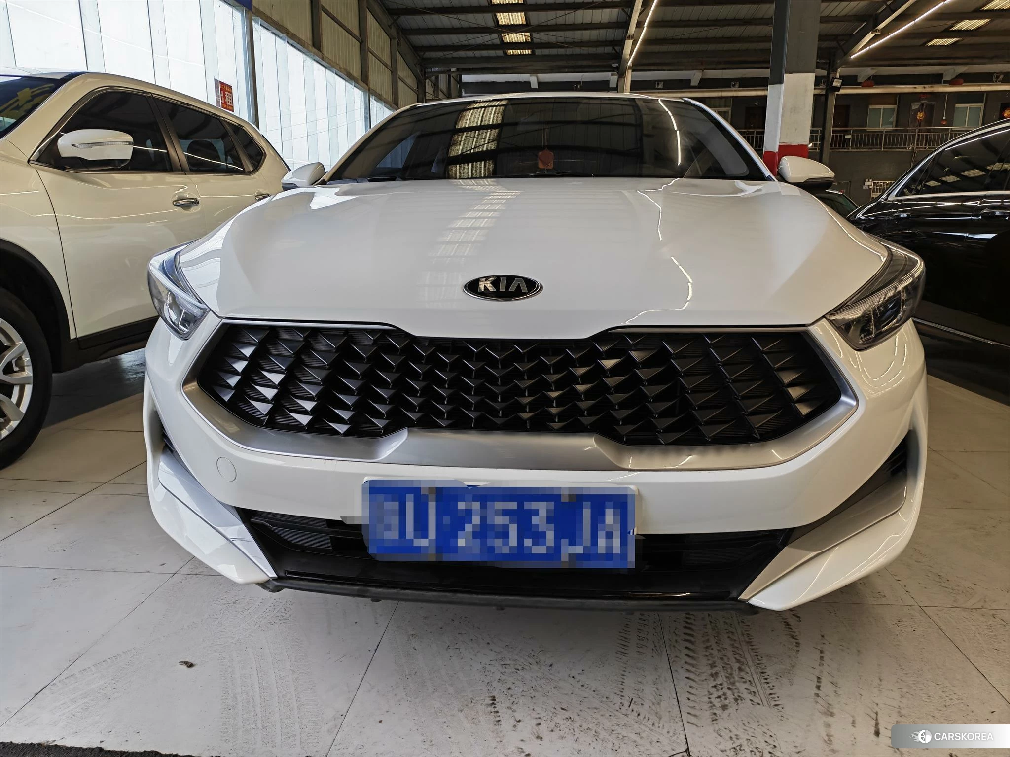 Kia K3 2020 Белый из Китая, фото 3