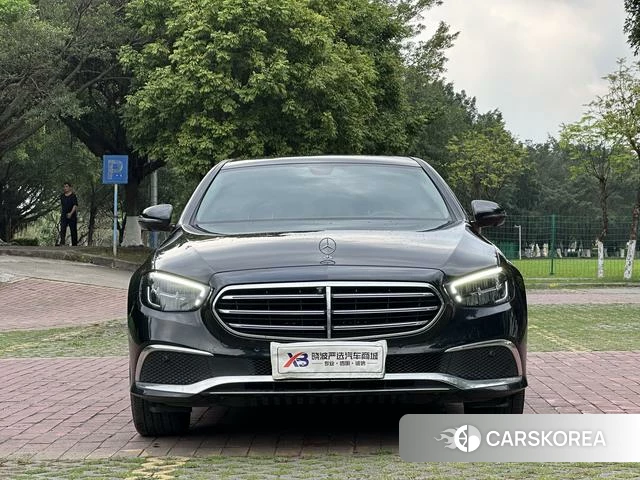 Mercedes-Benz E-class PHEV id 3920479 из Китая 13