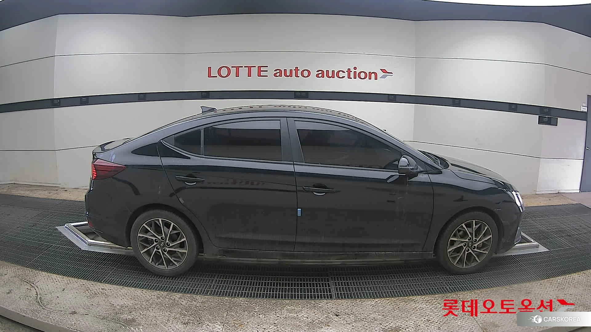 Hyundai Avante id 3869258 из Кореи 23