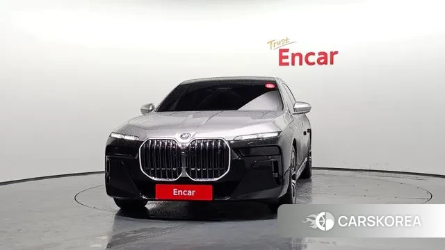 BMW i7 (G70) id 3164186 из Кореи 13