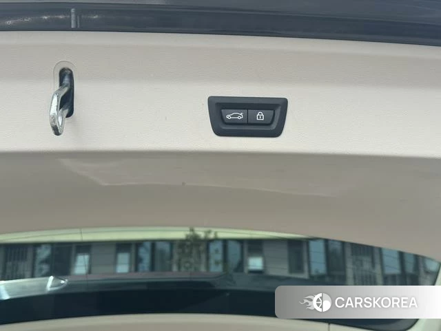 BMW X3 id 4387618 из Китая 10