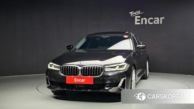BMW 5 Series (G30) id 4360729 из Кореи 23