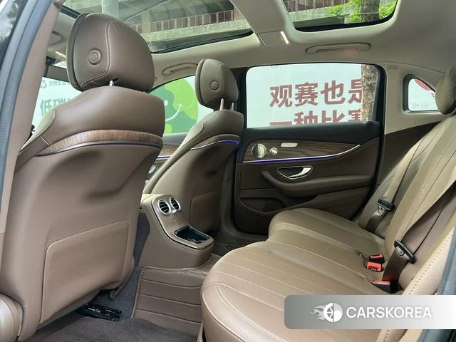Mercedes-Benz E-class id 4274131 из Китая 9