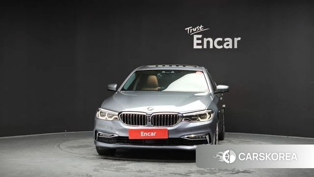 BMW 5 Series (G30) id 4751399 из Кореи 23