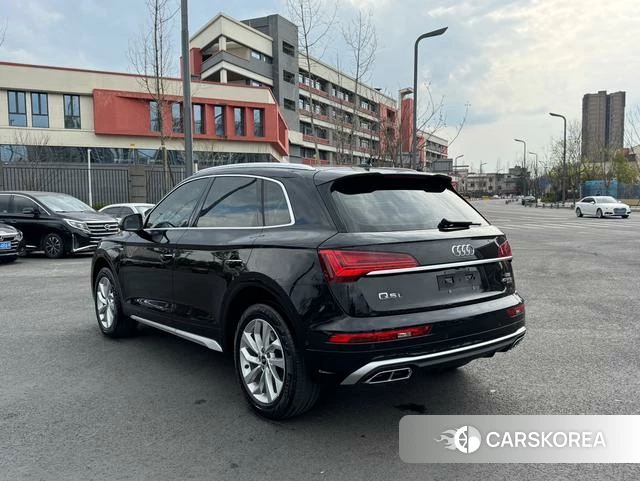 Audi Q5L 2022 Черный из Китая, фото 3