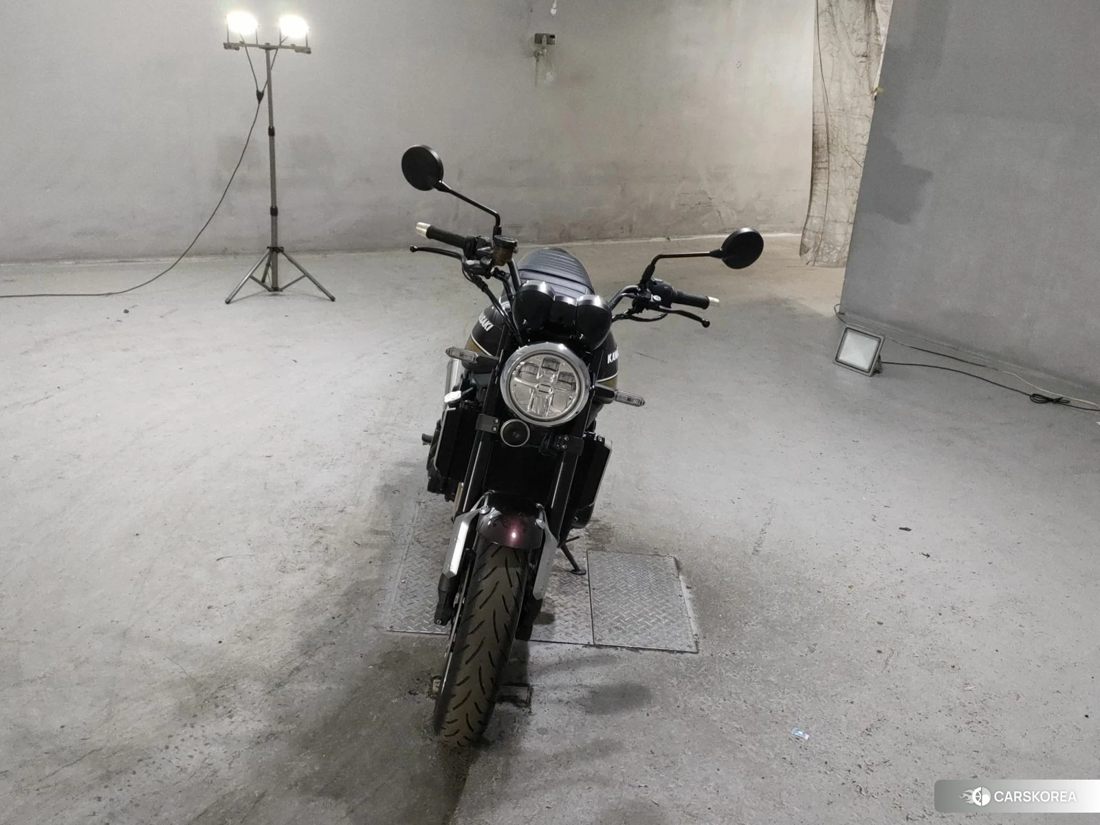 Kawasaki Z900RS 2025 из Японии, фото 4