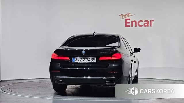 BMW 5 Series (G30) id 3654444 из Кореи 13