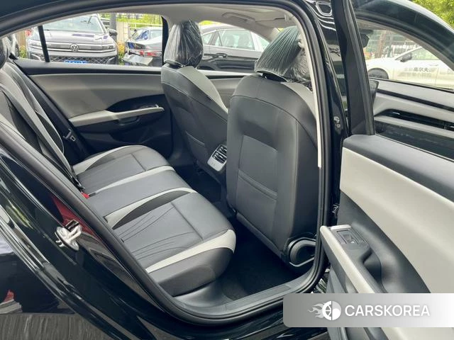 Volkswagen Sagitar id 4290778 из Китая 7