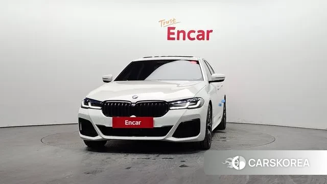 BMW 5 Series (G30) id 3478146 из Кореи 13