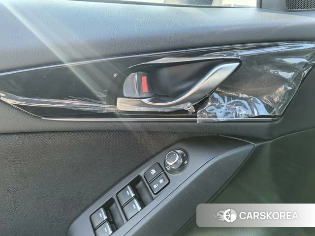 Mazda CX-4 id 4359453 из Китая 13