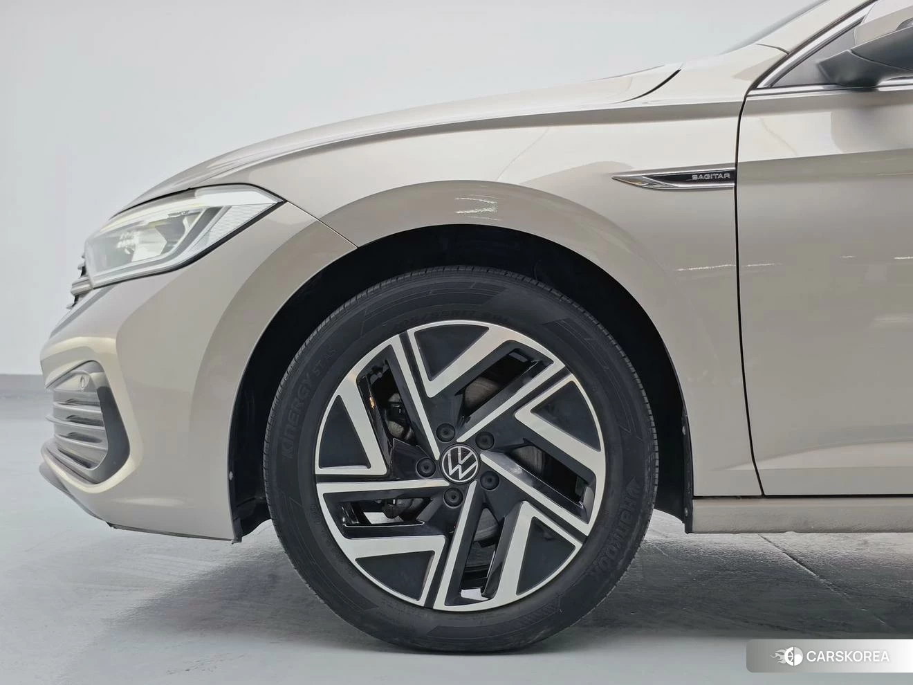 Volkswagen Sagitar id 4504731 из Китая 14