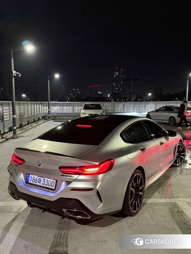 BMW 8 Series (G15) 2023 Черный из Кореи, фото 4