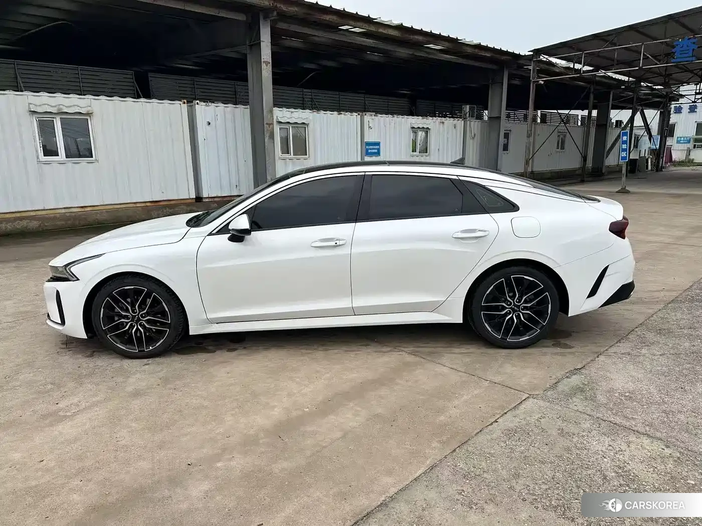Kia K5 id 4570665 из Китая 17