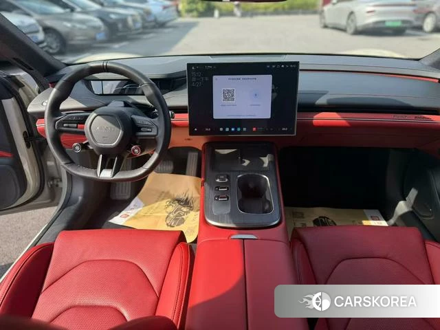 Xiaomi Car Xiaomi SU7 2024 Серебристо-серый из Китая, фото 3