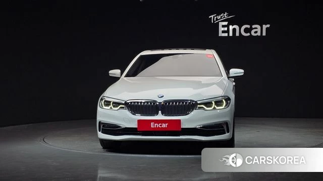 BMW 5 Series (G30) id 3955292 из Кореи 13