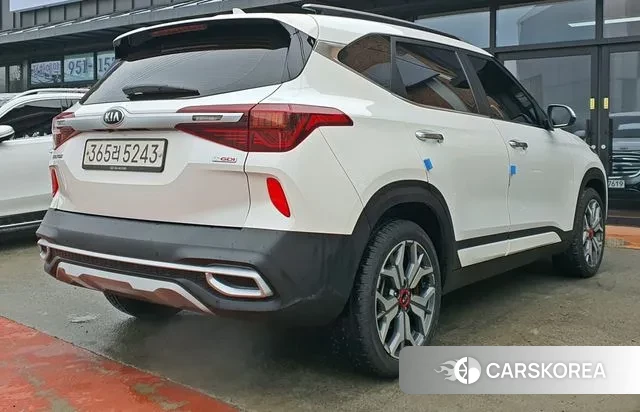 Kia Seltos 2020 Белый из Кореи, фото 5