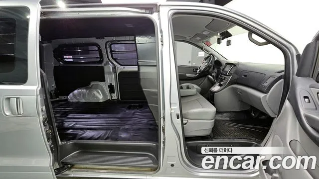 Hyundai The New Grand Starex id 2677441 из Кореи 13