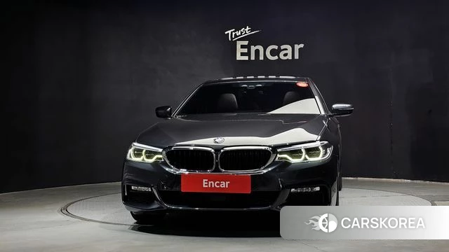 BMW 5 Series (G30) id 4694226 из Кореи 23
