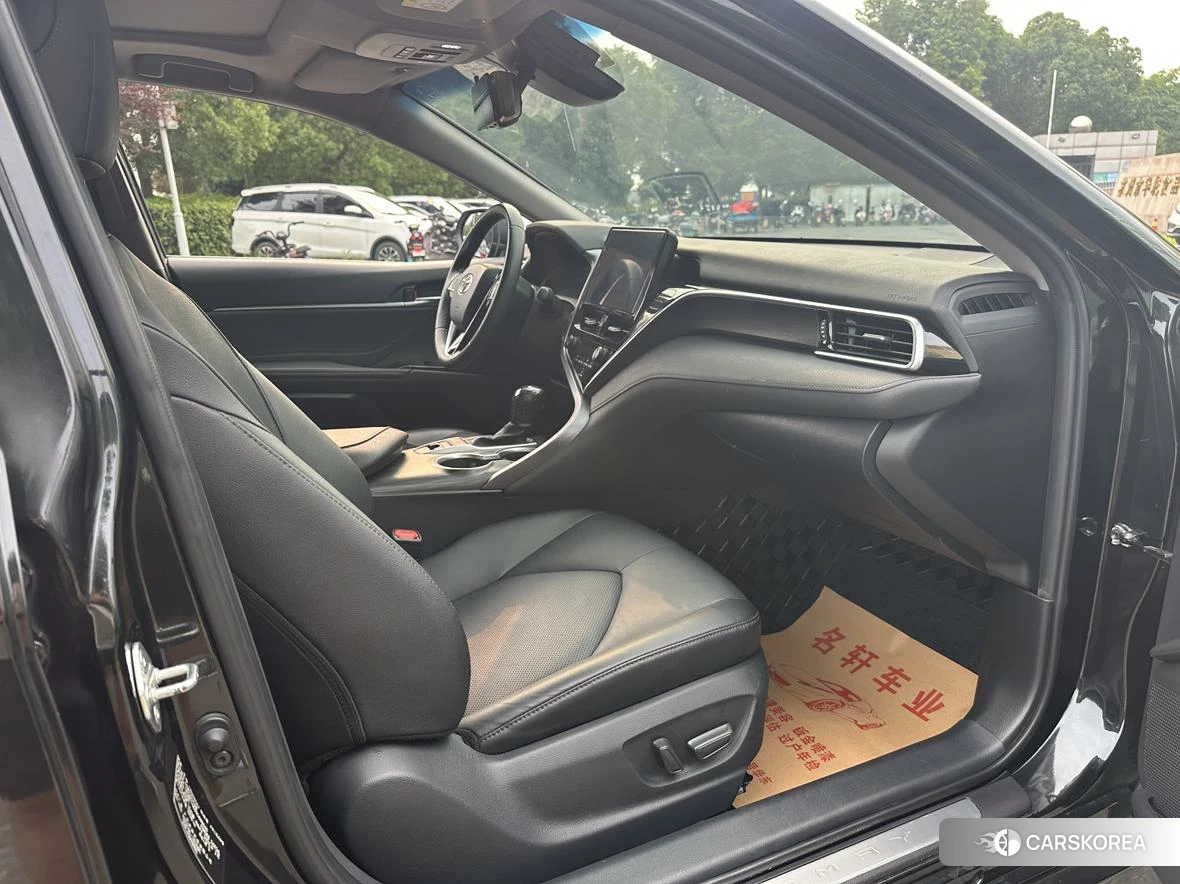 Toyota Camry 2021 Черный из Китая, фото 3