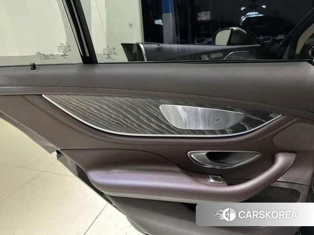 Mercedes-Benz CLS id 4298467 из Китая 8