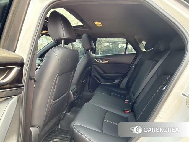 Mazda CX-4 id 4258974 из Китая 16