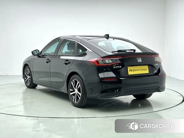 Honda Civic id 4260678 из Китая 13