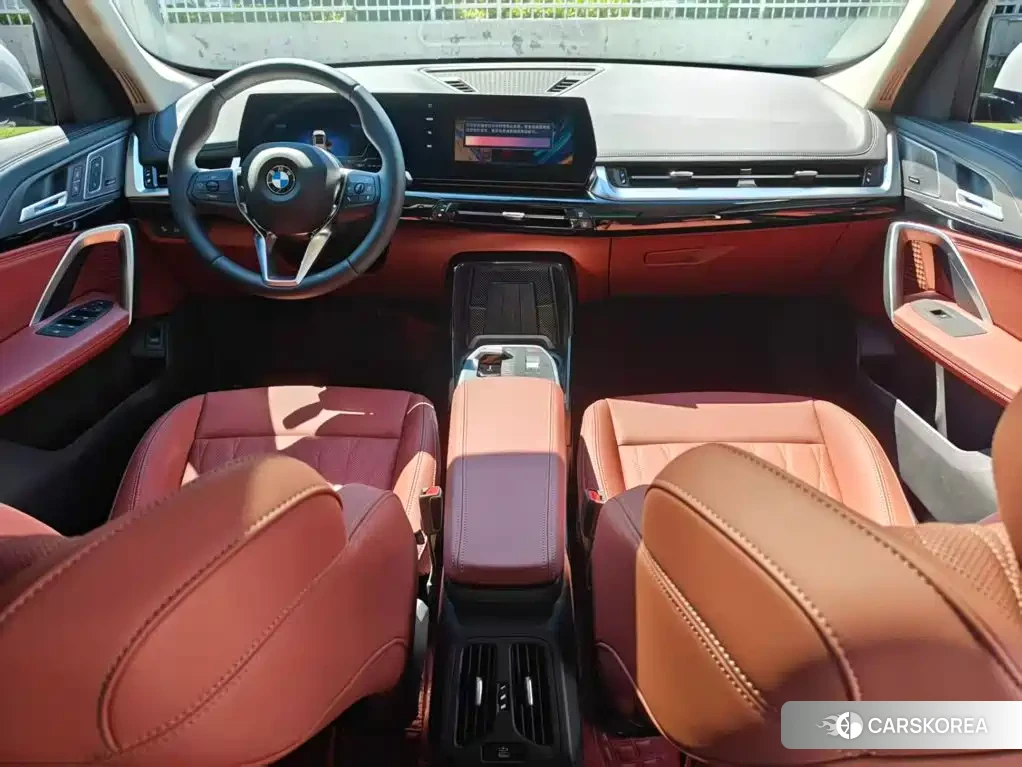 BMW X1 id 4679466 из Китая 8