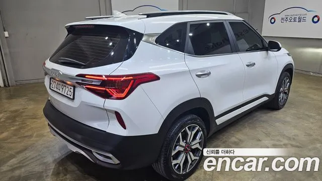 Kia Seltos id 2708273 из Кореи 13