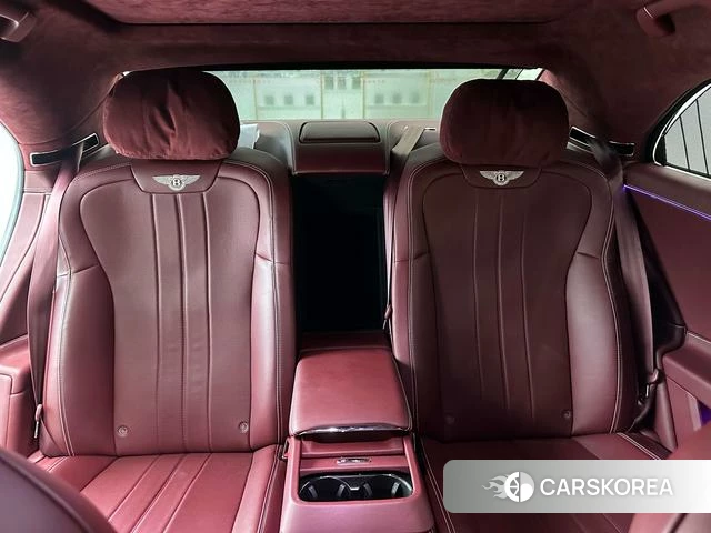 Bentley Flying Spur PHEV 2023 Белый из Китая, фото 6