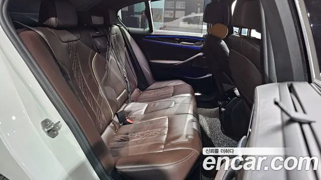 BMW 5 Series (G30) id 2744641 из Кореи 13