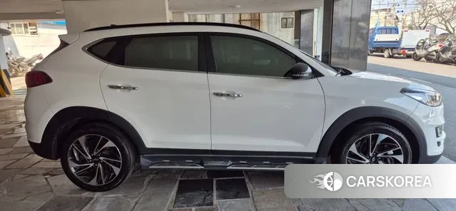 Hyundai All New Tucson id 3024422 из Кореи 11