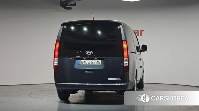 Hyundai Staria id 4185811 из Кореи 23