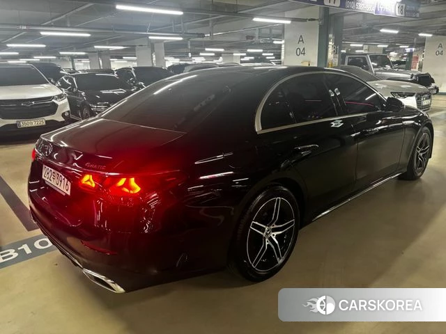Mercedes-Benz E-Class W214 2025 Черный из Кореи, фото 6