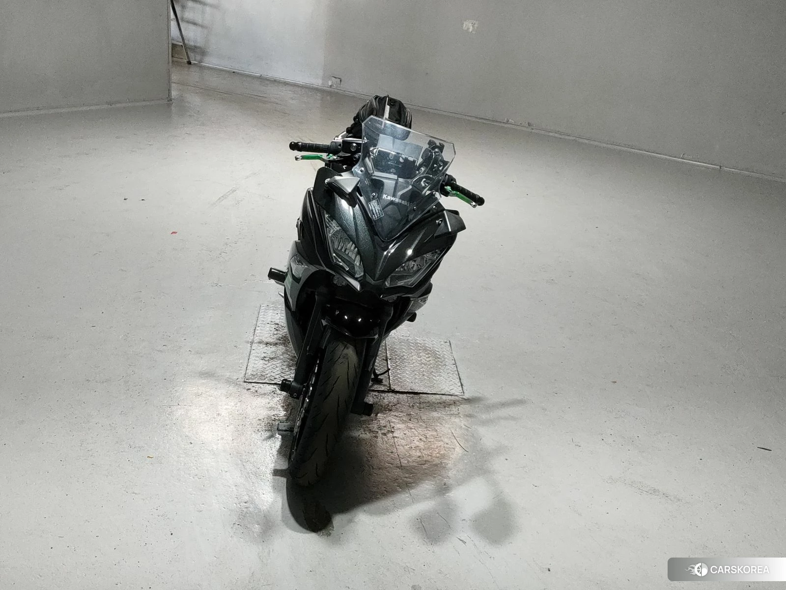 Kawasaki NINJA 650 2019 из Японии, фото 3