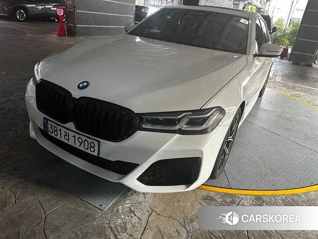 BMW 5 Series (G30) id 3311078 из Кореи 10