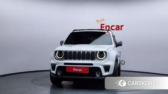 Jeep Renegade id 3535849 из Кореи 13