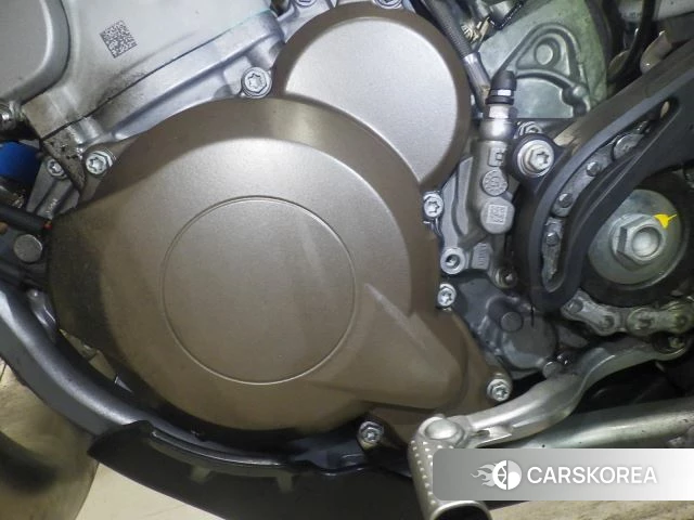Engine photo