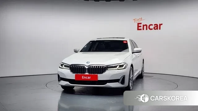 BMW 5 Series (G30) id 3410685 из Кореи 13