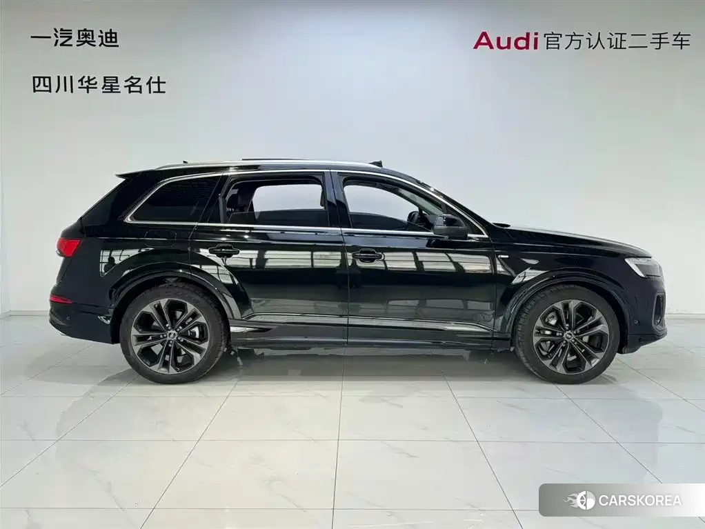Audi Q7 id 4606978 из Китая 13