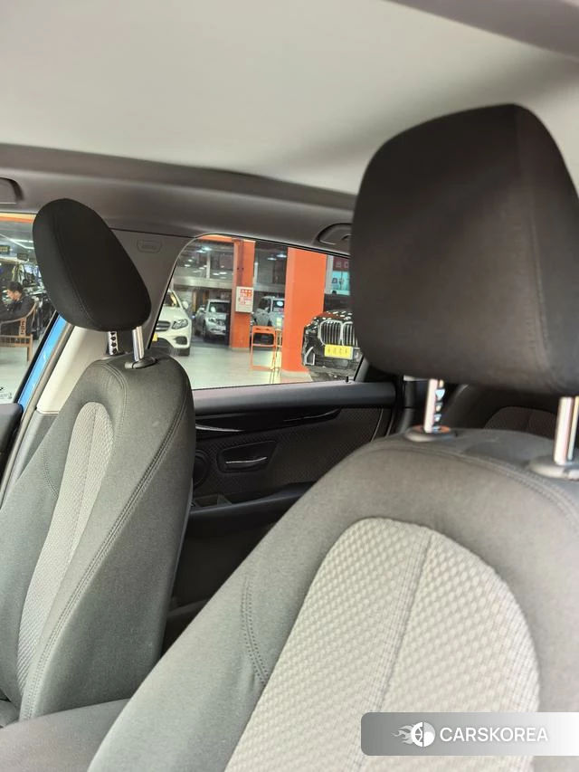 BMW 2 series station wagon id 4254400 из Китая 21