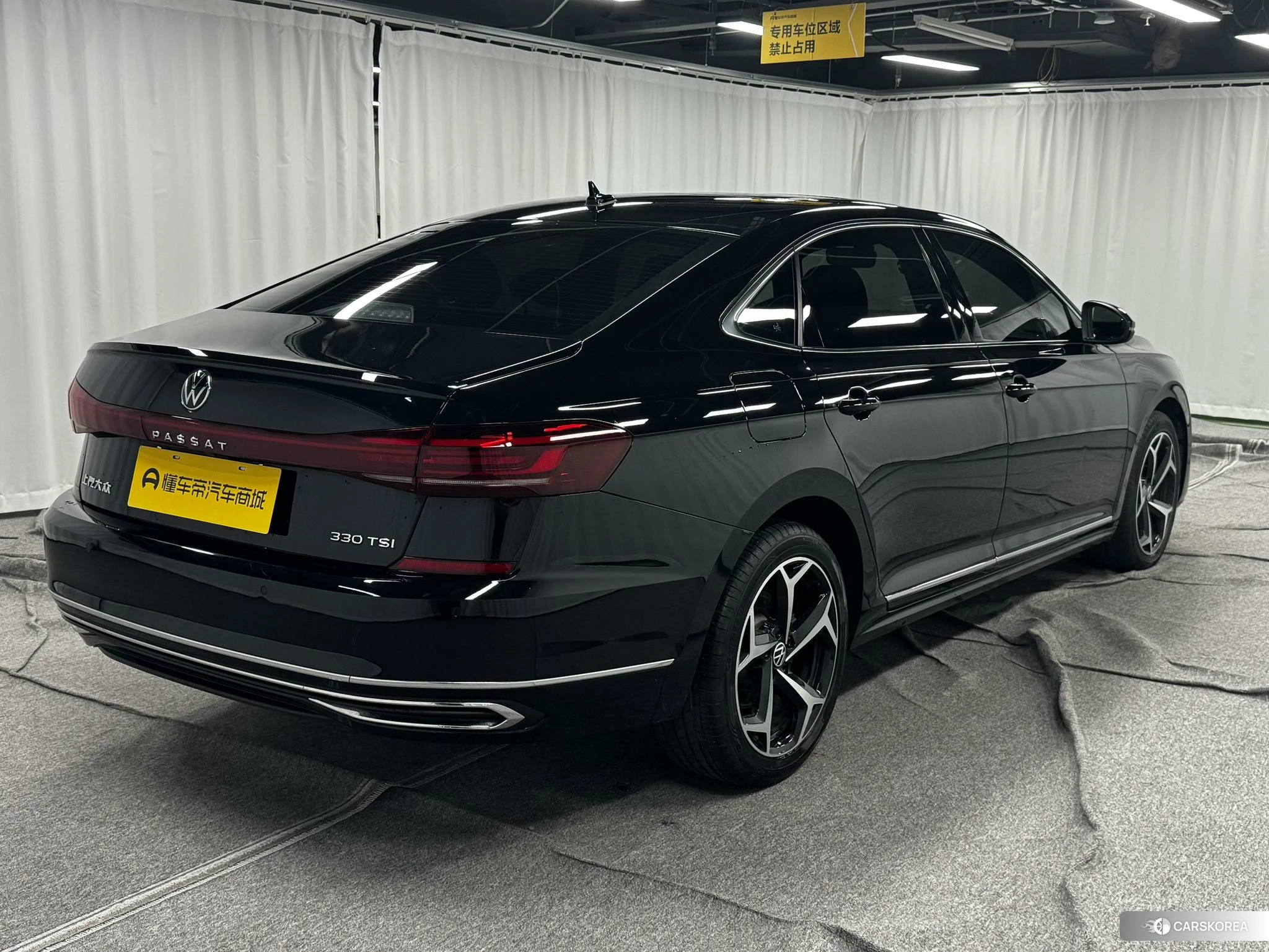 Volkswagen Passat id 4512519 из Китая 13