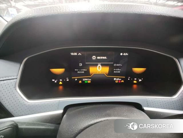 Volkswagen Lavida 2022 Белый из Китая, фото 3