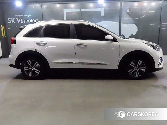 Kia The New Niro id 2970278 из Кореи 13