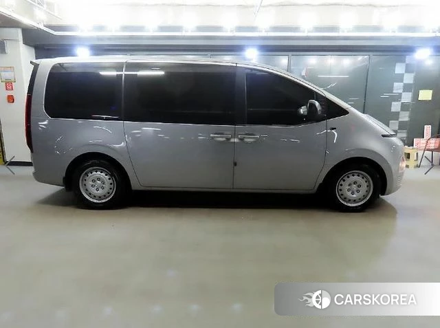 Hyundai Staria id 4343940 из Кореи 13