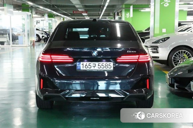 BMW 5 Series (G60) id 4650082 из Кореи 13
